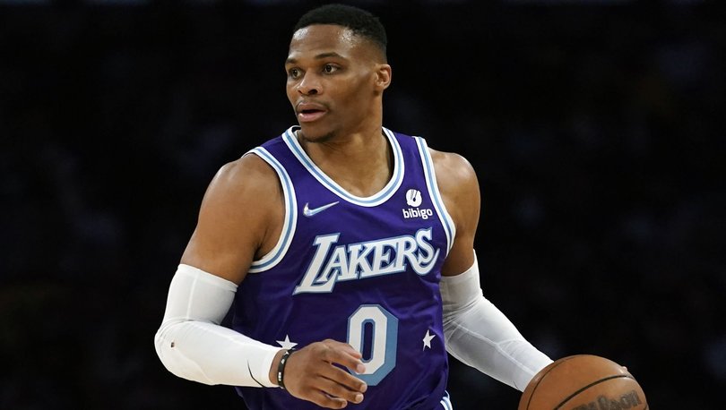 Westbrook'tan sürpriz karar