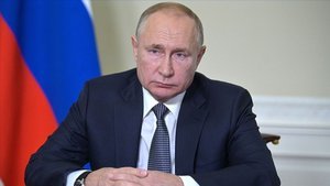 İngiltere Savunma Bakanı: Putin bir deli