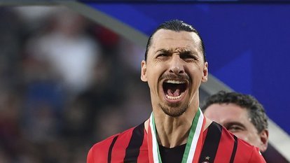 Milan'dan Zlatan'a yeni sözleşme