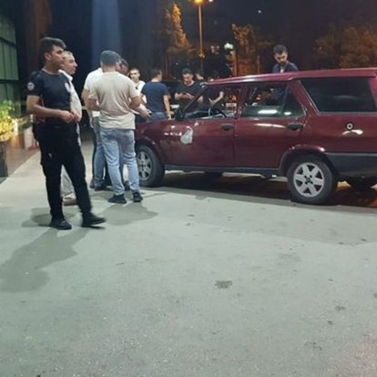İskenderun'da otomobile silahlı saldırı: 1 ölü, 8 yaralı