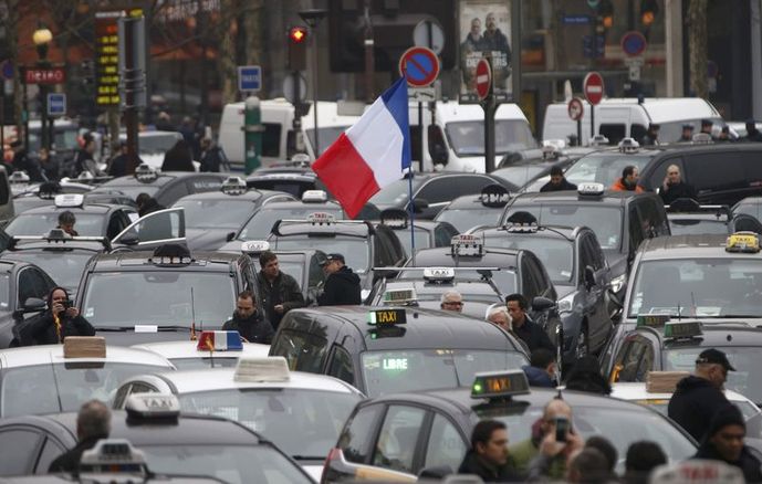 2015'te taksi şoförlerinin Uber karşıtı gösterilerinden