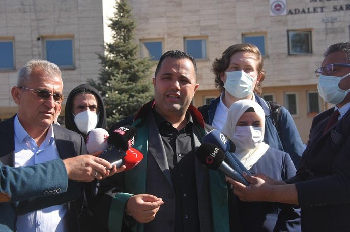 Gültekin ailesinin Avukatı Dr.Rezan Epözdemir