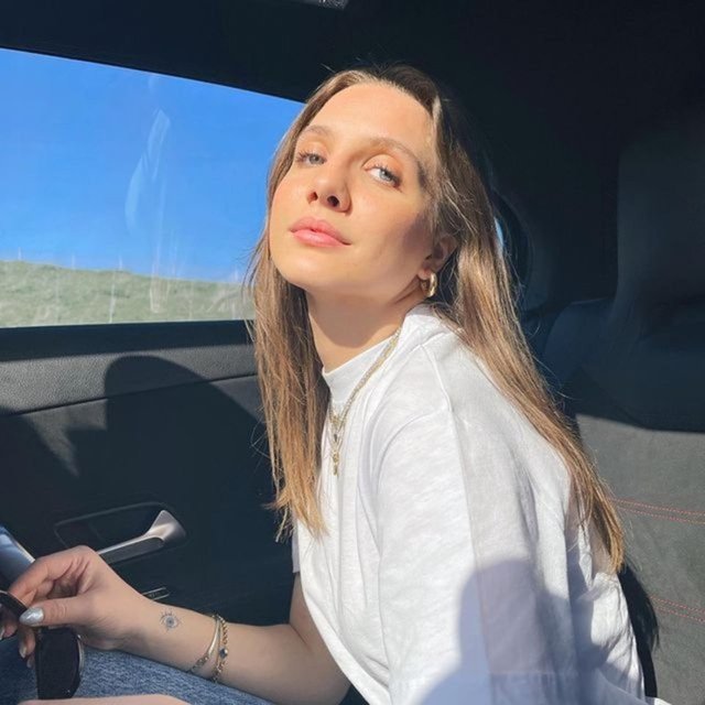 hande erçel 18 açık kız resimleri
