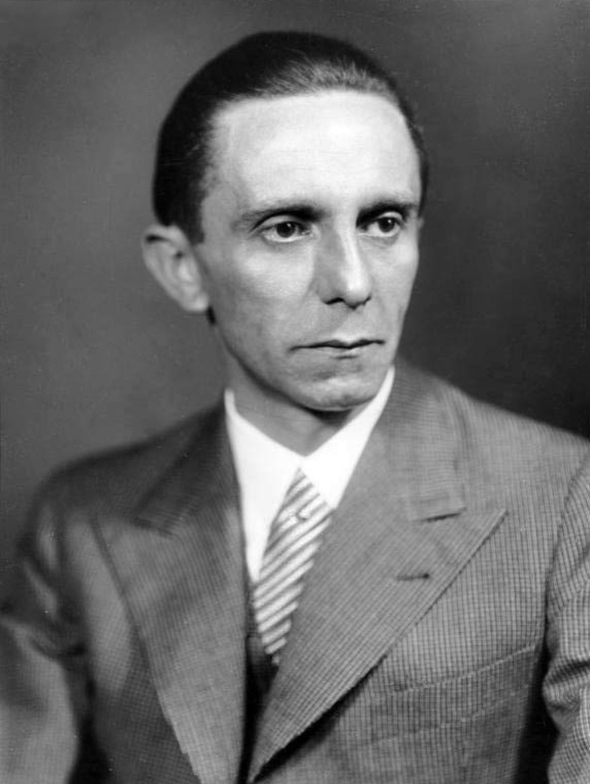 Dr. Paul Joseph Goebbels (1897 - 1945)