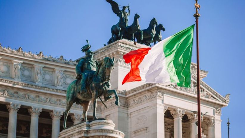 İtalya'nın kredi notu görünümü negatife döndü