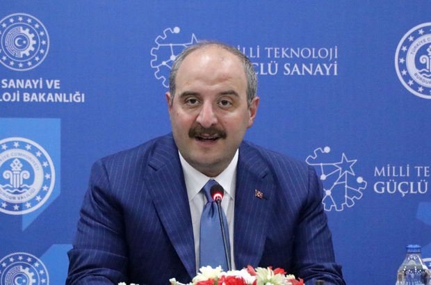 Bakan Varank'tan uzaya gidecek ilk Türk açıklaması
