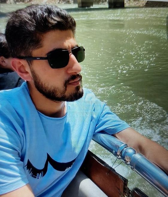 Öğretmen Ahmet Ceylan