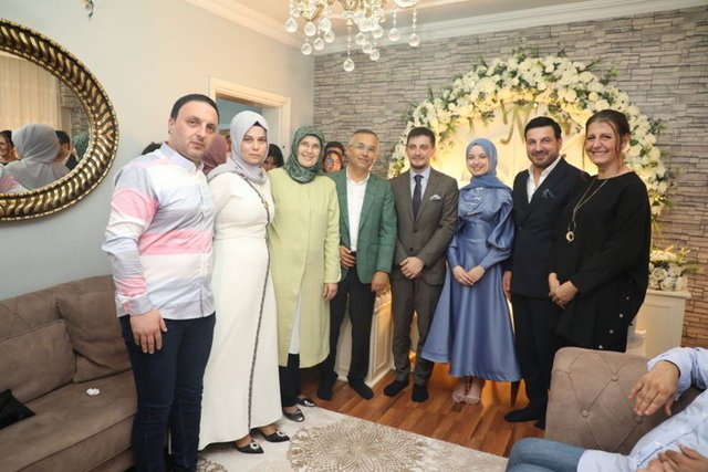 Davut G�lo�lu, o�lunu evlendiriyor