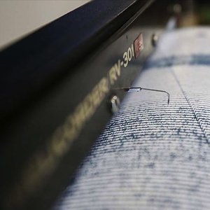 Afganistan'da 5,3 büyüklüğünde deprem