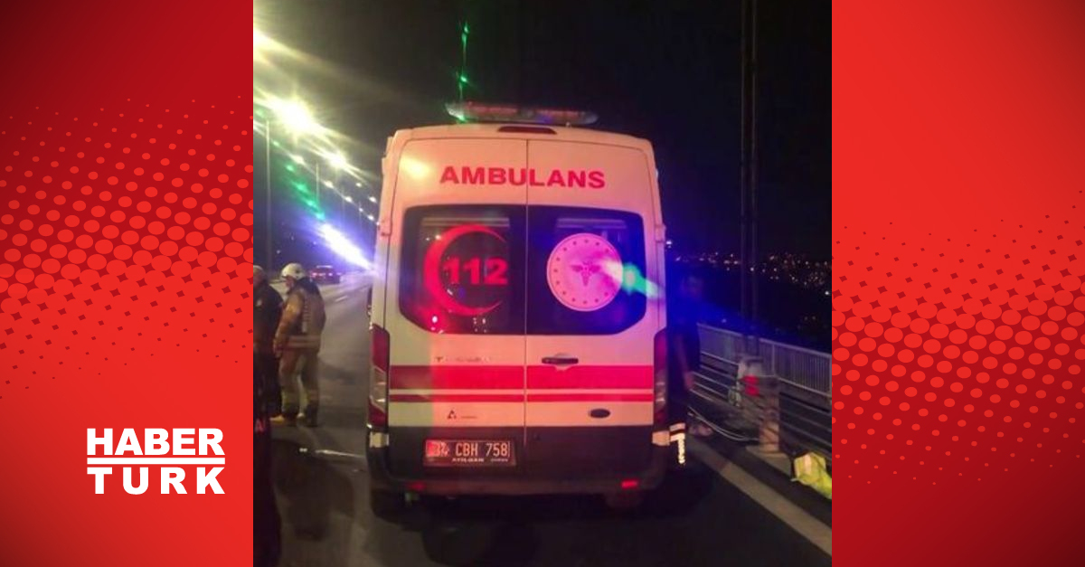 FSM’de “dur” ihtarına uymayan panelvan polislere çarptı, 2 memur yaralandı