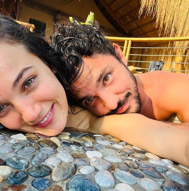 Pınar Deniz ve Kaan Yıldırım'dan 'aşk' paylaşımı - Magazin haberleri