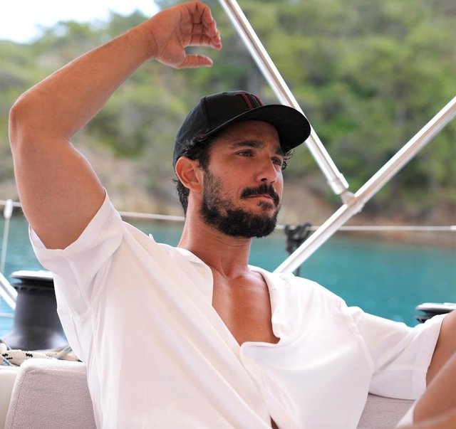 Pınar Deniz ve Kaan Yıldırım'dan 'aşk' paylaşımı - Magazin haberleri