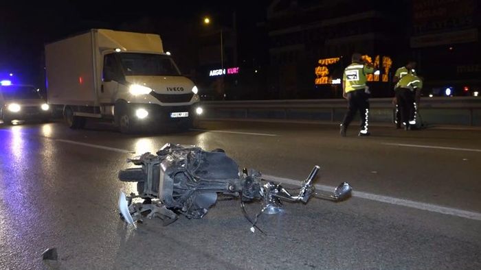 Motosikletli ölüme böyle gitti!