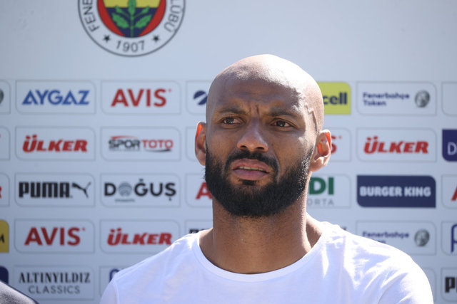 Joao Pedro'yu canlı yayında arı soktu! - Fenerbahçe Haberleri
