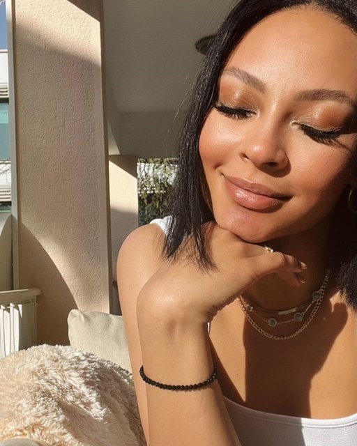 Sihirli Annem'in Toprak'ı değişimiyle herkesi şaşkına çevirdi! İddialı pozları beğeni yağmuruna tutuldu!