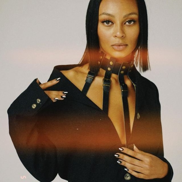 Sihirli Annem'in Toprak'ı değişimiyle herkesi şaşkına çevirdi! İddialı pozları beğeni yağmuruna tutuldu!