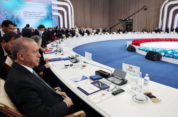 Cumhurbaşkanı Erdoğan'dan Astana'da önemli açıklamalar