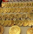 Son günlerde düşüşte olan altın fiyatlarının Merkez Bankası kararlarından nasıl etkileneceği merak konusu olmuştu. Merkez Bankası Para Politikası Kurulu, politika faizini 150 baz puan daha düşürerek yüzde 10,5’e indirdi. İşte karar sonrası güncel altın fiyatları...