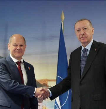 Cumhurbaşkanı Erdoğan, Almanya Başbakanı Scholz ile telefonda görüştü. Erdoğan, Scholz ile görüşmesinde, Almanya