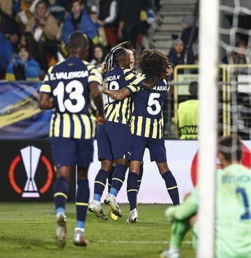 UEFA Avrupa Ligi B Grubu 6. ve son maçında deplasmanda Dinamo Kiev