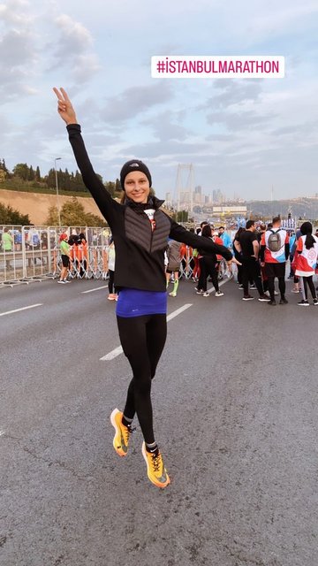 Ünlü isimler 44'üncü İstanbul Maratonu'nda: Cansel Elçin, Janset Paçal... - Magazin haberleri