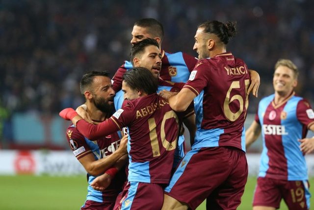 SON DAKİKA | UEFA Konferans Ligi'nde kuralar çekildi! Trabzonspor'un rakibi belli oldu