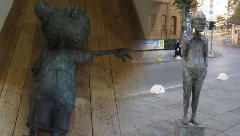 Kadıköy'deki Avni heykelini devirdiler