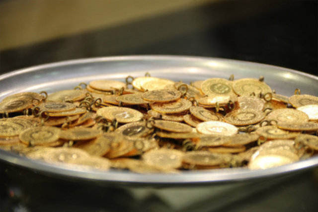 CANLI ALTIN FİYATLARI | Gram altın fiyatı rekor kırmıştı! 17 Kasım çeyrek altın ve gram altın fiyatları ne kadar, kaç TL?