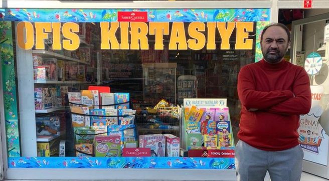 Ofis Kırtasiye İşletme Sahibi Hüseyin Karadan