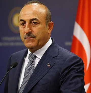 Dışişleri Bakanı Mevlüt Çavuşoğlu, Meksikalı mevkidaşı Marcelo Ebrard Casaubon ile ortak basın toplantısı düzenledi. Çavuşoğlu, "Tahıl anlaşmasıyla ilgili önemli adımlar atıldı. Rusya da tatmin oldu, ama engellerin tamamen kalkmadığını söylemek lazım" dedi.