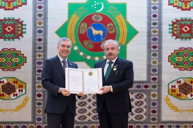 TBMM Başkanı Şentop'a Türkmenistan'da "Devlet Nişanı" takdim edildi