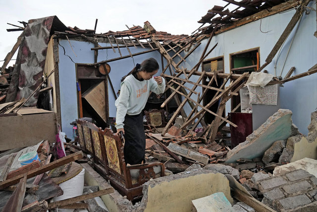 Endonezya'da meydana gelen depremde 162 kişi hayatını kaybetti! Kurtarma çalışmaları sürüyor