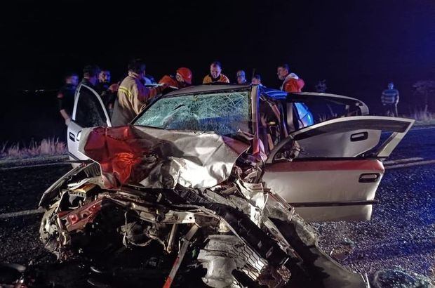 Mardin'de trafik kazası: 3 ölü 2 yaralı