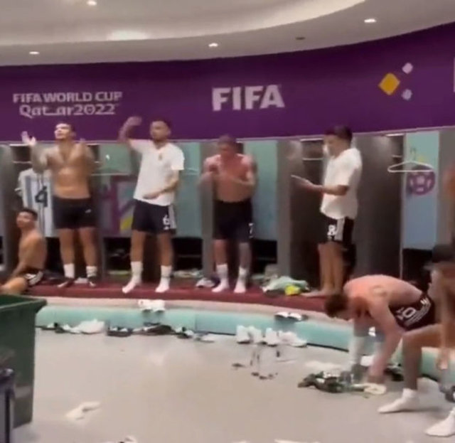 Tyson'dan Messi'yi tehdit eden boksöre olay yanıt