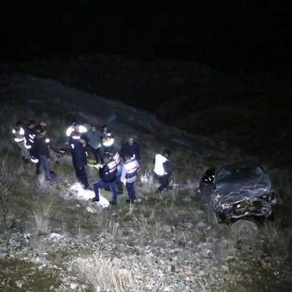 Malatya'da otomobil 75 metrelik uçuruma yuvarlandı: 1 ölü, 1 ağır yaralı