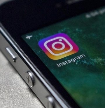 Instagram bağlı hesap silme nasıl yapılır?