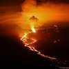 Mauna Loa'da lav akışı devam ediyor