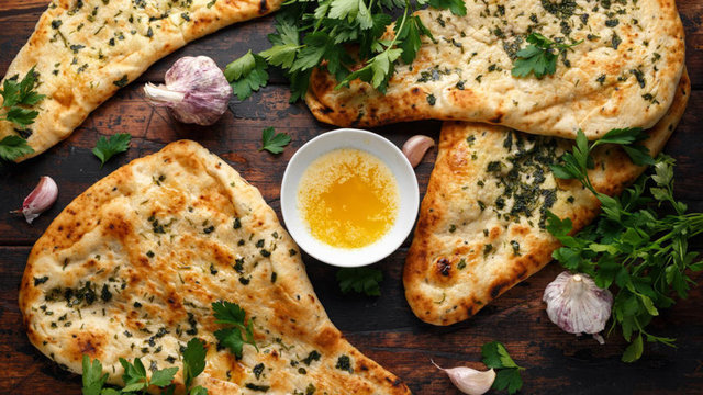 <strong>Naan</strong> 