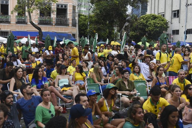 Brezilya halkı, Güney Kore galibiyetiyle sokaklara döküldü