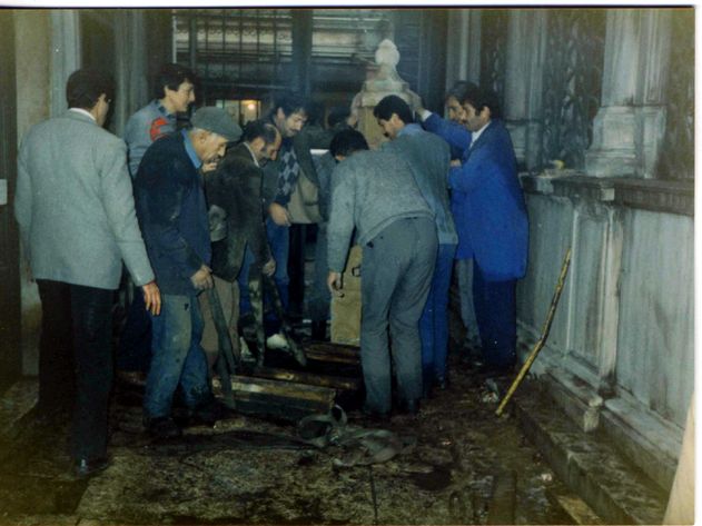 &Ccedil;ırağan&rsquo;daki Mevlev&icirc; kabirleri 1980&rsquo;lerin sonunda Galata Mevlev&icirc;hanesi&rsquo;ne naklediliyor.