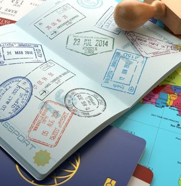 Son dönemde pasaport randevularında yaşanan yoğunluk üzerine Nüfus ve Vatandaşlık İşleri Genel Müdürlüğü açıklama yaptı. 2 milyon seviyesinde olan pasaport talebinin bu yıl 3,5 milyonu geçtiği belirtilirken, "Hiçbir vatandaşımız mağdur edilmemektedir" denildi