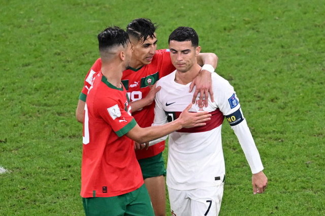Manchester United'dan Cristiano Ronaldo'ya Messi göndermesi!