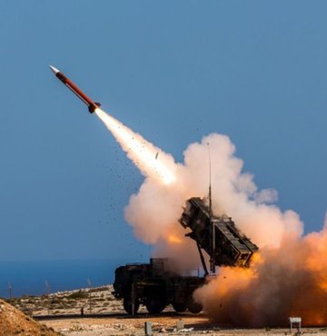 ABD Dışişleri Bakanı Blinken, Ukrayna’ya aralarında Patriot hava savunma sistemlerinin de bulunduğu 1,85 milyar dolarlık ek askeri yardım yapacaklarını duyurdu 