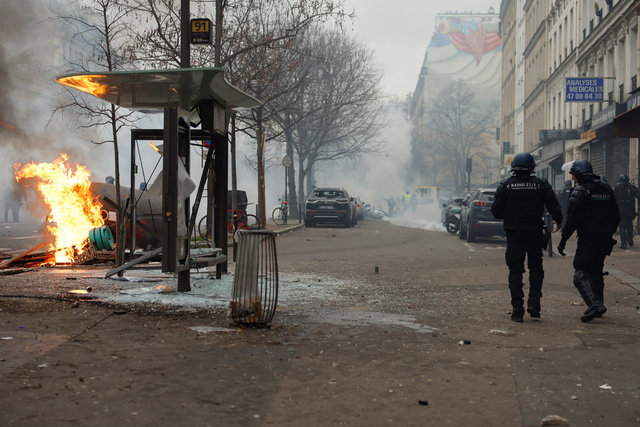 Fransa'dan son dakika | Paris sokakları karıştı, PKK yanlıları polisle çatıştı! Paris'te ne oluyor?