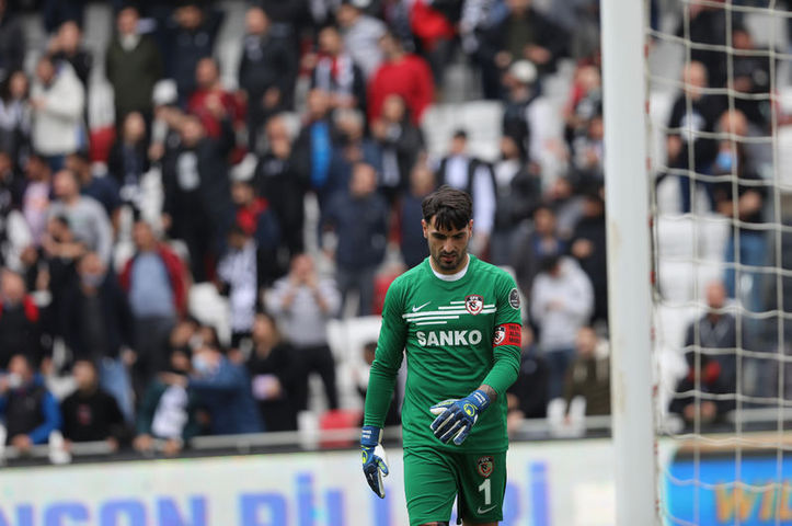 Gaziantep FK Beşiktaş maçı öncesi Güney Güvenç sarı kart gördü! Sebebi -  Son dakika Gaziantep