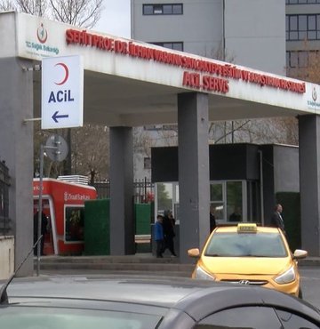 Sağlık çalışanlarına yapılan saldırıların ardı arkası kesilmiyor. İstanbul Sancaktepe