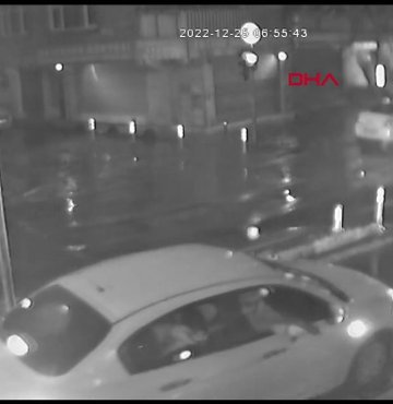İstanbul’un göbeğinde eğlence mekanına Uzi’li saldırı!