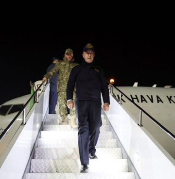 Milli Savunma Bakanı Hulusi Akar, Yunanistan