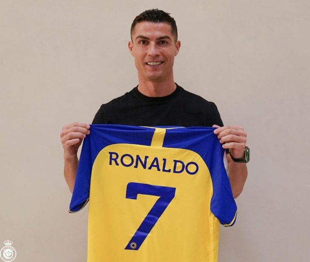 Manchester United, 2023 takviminde Ronaldo'yu kullandı! -Futbol haberleri