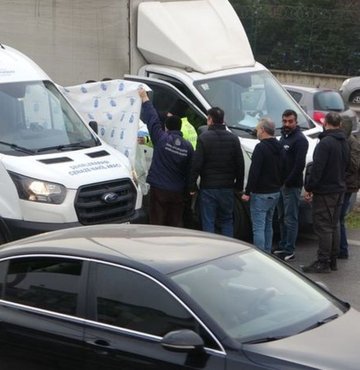 İstanbul Pendik D-100 Karayolu